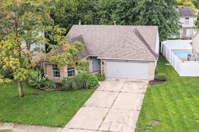 7496 Wood Court, Fishers, IN 46038