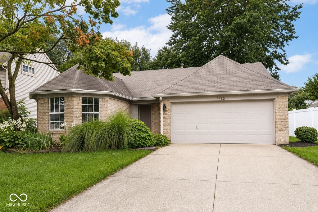 7496 Wood Court, Fishers, IN 46038