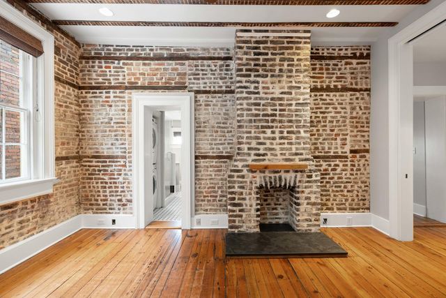 125 Meeting Street D, Charleston, SC 29401