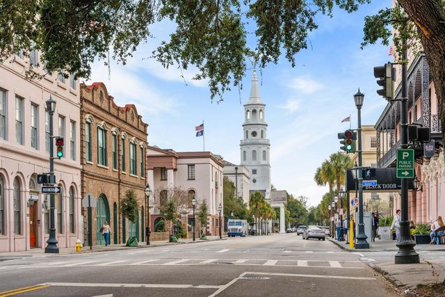 125 Meeting Street D, Charleston, SC 29401