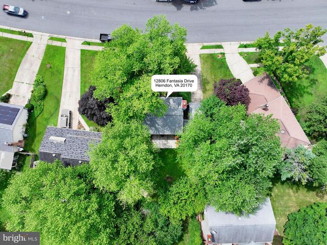 12806 FANTASIA DR, Herndon, VA 20170