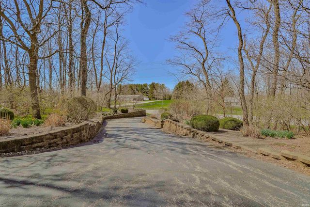 3496 S SR 15 Road, Warsaw, IN 46580