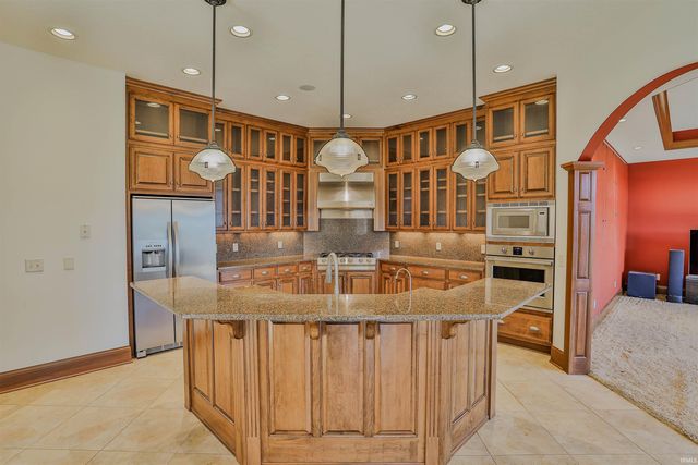 3496 S SR 15 Road, Warsaw, IN 46580