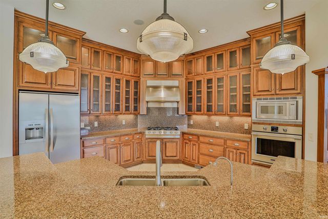 3496 S SR 15 Road, Warsaw, IN 46580