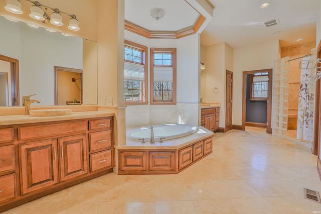 3496 S SR 15 Road, Warsaw, IN 46580