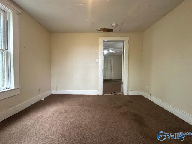 3012 7th Avenue SW, Huntsville, AL 35805