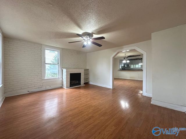 3012 7th Avenue SW, Huntsville, AL 35805