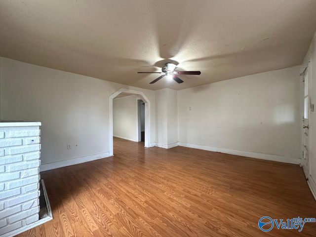 3012 7th Avenue SW, Huntsville, AL 35805