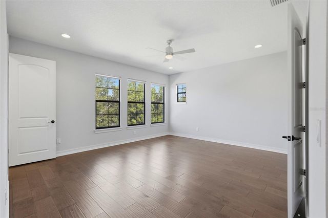 1867 5TH STREET N, St Petersburg, FL 33704