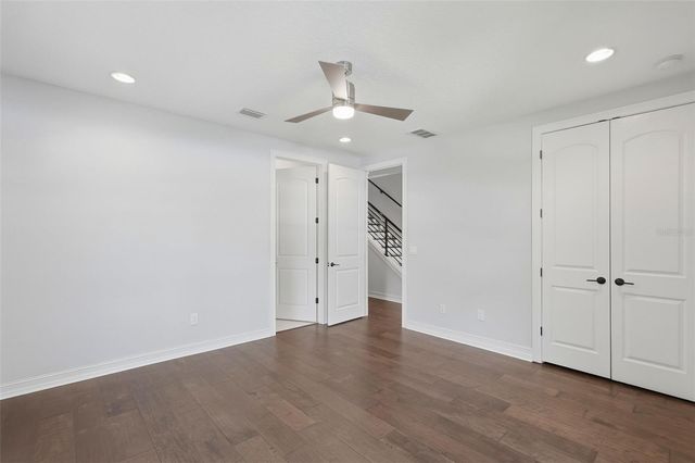 1867 5TH STREET N, St Petersburg, FL 33704