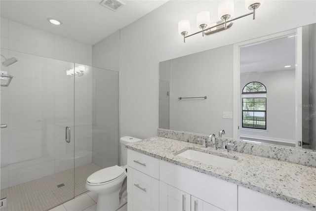 1867 5TH STREET N, St Petersburg, FL 33704