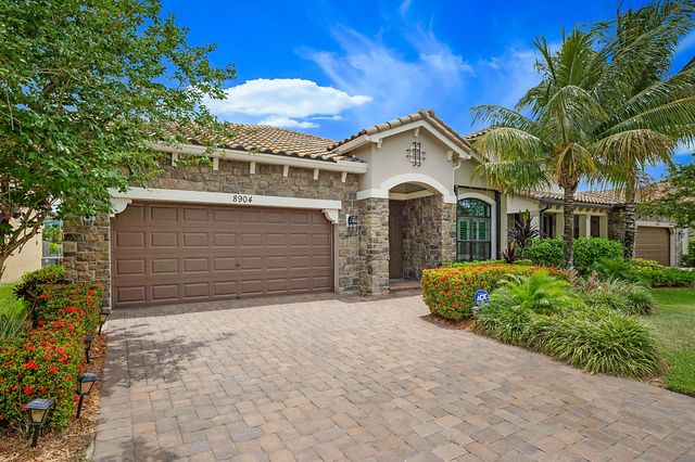 8904 Sea Chase Drive, Lake Worth, FL 33467