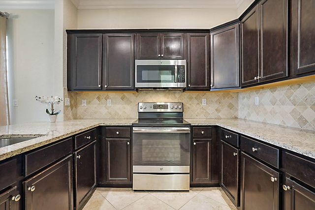 8904 Sea Chase Drive, Lake Worth, FL 33467