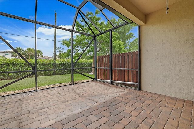 8904 Sea Chase Drive, Lake Worth, FL 33467
