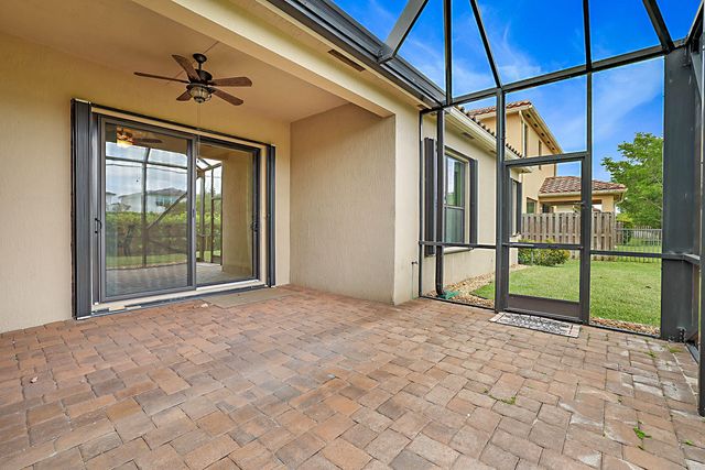 8904 Sea Chase Drive, Lake Worth, FL 33467