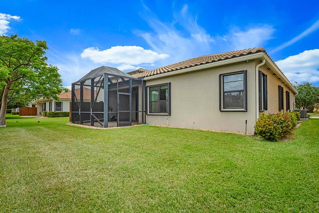 8904 Sea Chase Drive, Lake Worth, FL 33467