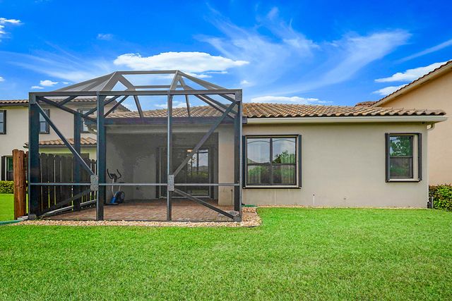 8904 Sea Chase Drive, Lake Worth, FL 33467