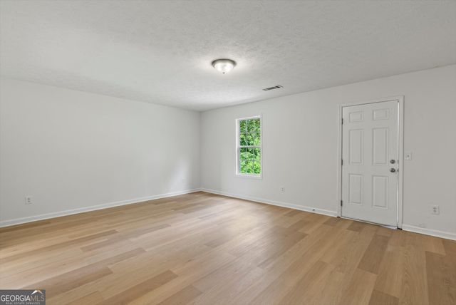 1700 Bismarck Circle, Winder, GA 30680