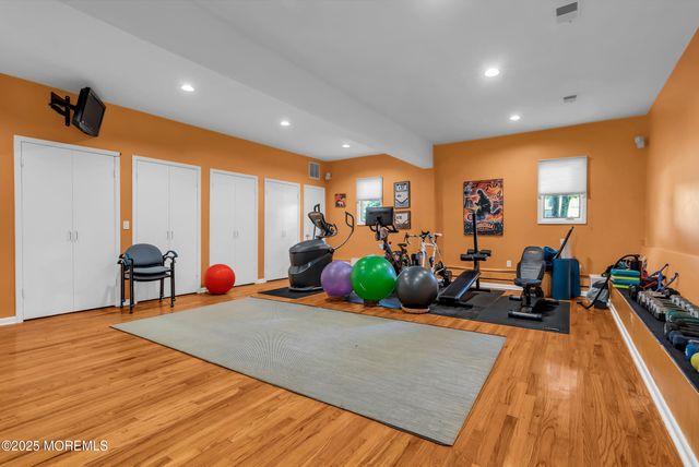 311 Park Avenue, Oakhurst, NJ 07755