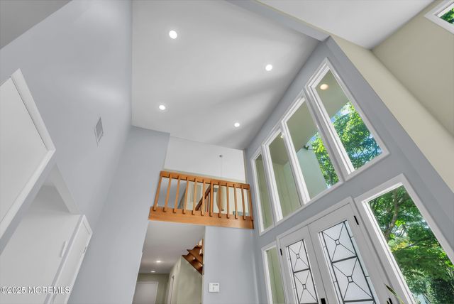 311 Park Avenue, Oakhurst, NJ 07755