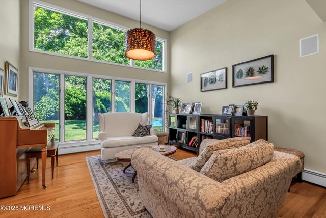 311 Park Avenue, Oakhurst, NJ 07755