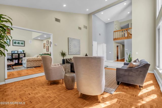 311 Park Avenue, Oakhurst, NJ 07755