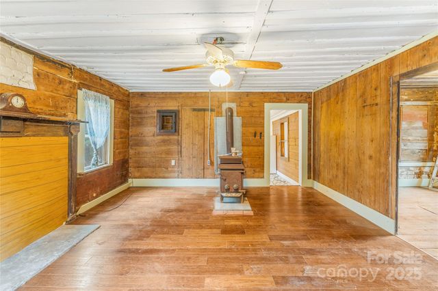 1 Mustang Drive, Leicester, NC 28748