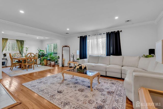 184 Route 520, Morganville, NJ 07751