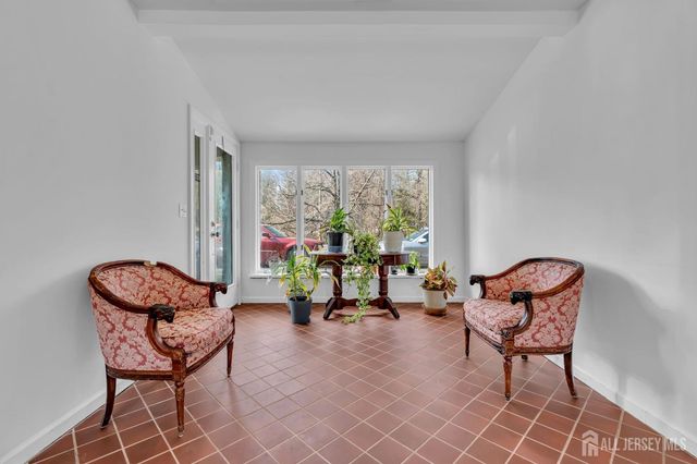 184 Route 520, Morganville, NJ 07751