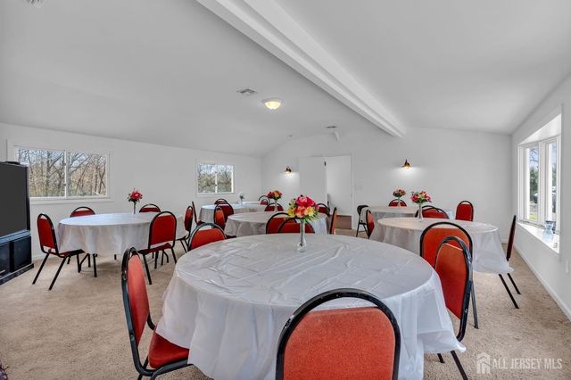 184 Route 520, Morganville, NJ 07751