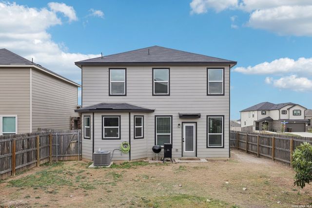 11765 Red Pheasant, San Antonio, TX 78245