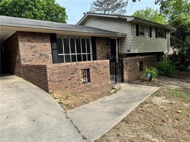 6952 W Fayetteville Road, Riverdale, GA 30296
