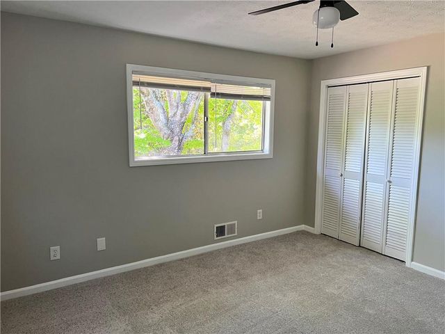 6952 W Fayetteville Road, Riverdale, GA 30296