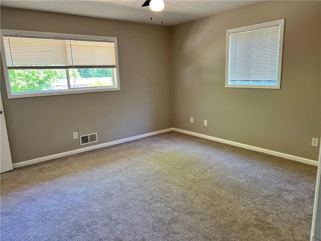 6952 W Fayetteville Road, Riverdale, GA 30296