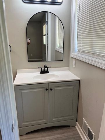 6952 W Fayetteville Road, Riverdale, GA 30296