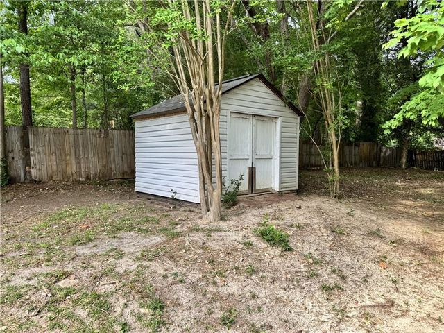 6952 W Fayetteville Road, Riverdale, GA 30296