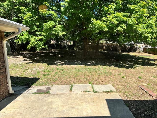 6952 W Fayetteville Road, Riverdale, GA 30296
