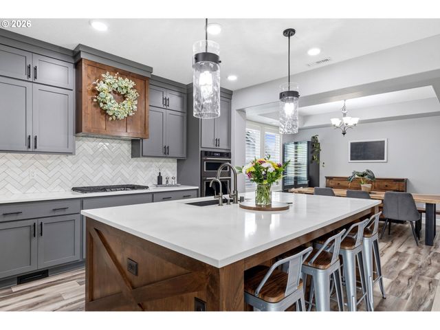 12208 Ne 57TH Ave, Vancouver, WA 98686