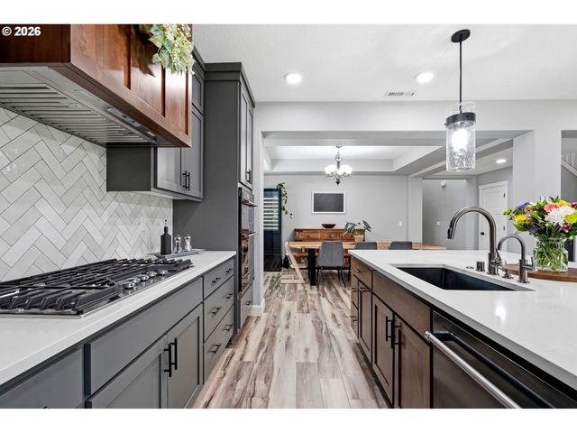 12208 Ne 57TH Ave, Vancouver, WA 98686