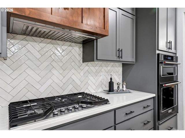 12208 Ne 57TH Ave, Vancouver, WA 98686