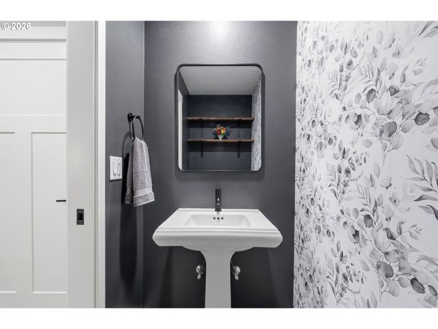 12208 Ne 57TH Ave, Vancouver, WA 98686