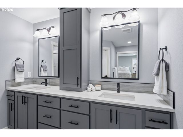 12208 Ne 57TH Ave, Vancouver, WA 98686