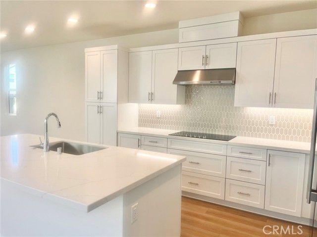 407 Belair Walk, Ventura, CA 93004