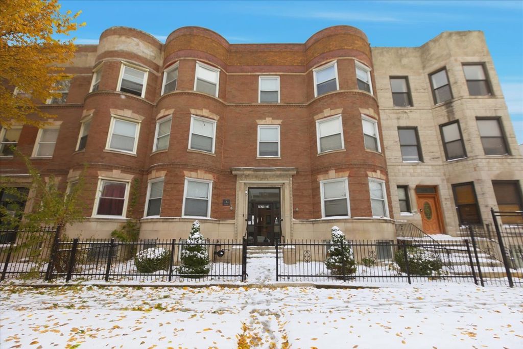 4423 S Prairie Avenue GARDEN, Chicago, IL 60653