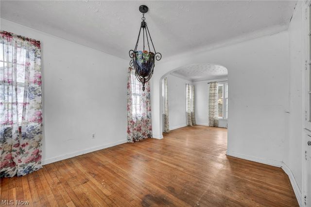 9704 S Highland Avenue, Garfield Heights, OH 44125