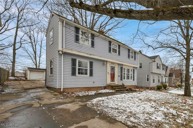 9704 S Highland Avenue, Garfield Heights, OH 44125