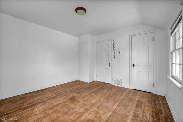 9704 S Highland Avenue, Garfield Heights, OH 44125