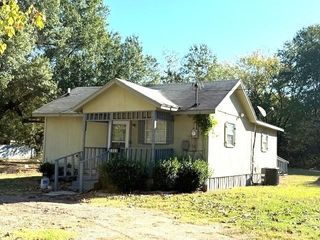 1480 10th Street NE, Paris, TX 75460