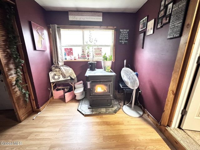 1427 North Road, Glenville, NY 12010