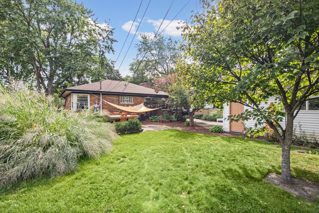 8536 Kedvale Avenue, Skokie, IL 60076